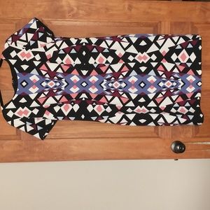 Talbots woman's size 10 short sleeve scoop neck lined midi dress geometric